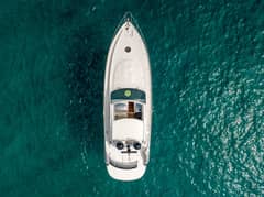 2004 Pershing Express photo 4