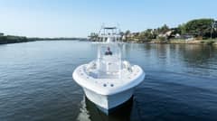 2016 Invincible 39 Open Fisherman photo 2