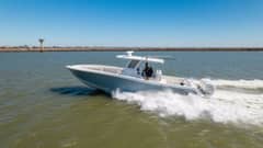 2019 Invincible 39 Open photo 1