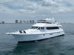 2000 Hatteras 75 Sport Deck "Island Dancer" photo 4