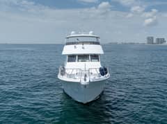 2000 Hatteras 75 Sport Deck "Island Dancer" photo 3