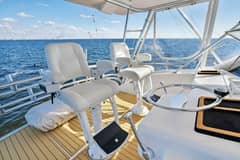 2002 Viking 65 Convertible "Cajun Queen" photo 4