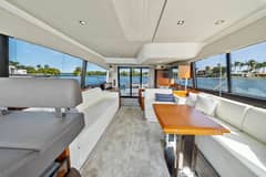 2015 Prestige 550 "Legacy" photo 2