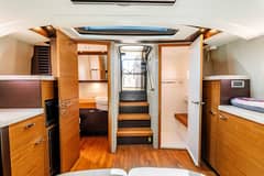 2016 Tiara Yachts Q44 "LIVIMAC" photo 6