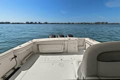 2016 Grady-White 330 Express photo 8