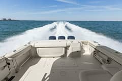 2016 Grady-White 330 Express photo 7