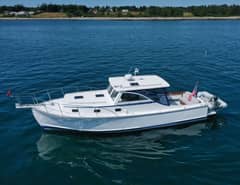 2022 Ellis 36 Express Cruiser "Time & Tide" photo 2