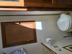 1989 Offshore Yachts 48 Sedan "THE WETBAR" photo 9