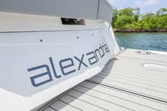 2014 Cruisers Yachts 45 Cantius "Alexandria 3X" photo 8