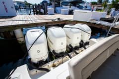 2019 Boston Whaler 380 Realm photo 6