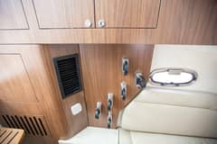 2023 Boston Whaler 380 Outrage photo 6