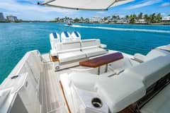2025 Tiara Yachts 48 LS photo 8