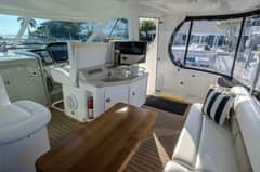 2006 Sea Ray 40 Motor Yacht photo 3