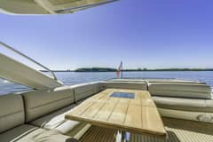 2014 Sunseeker Predator photo 4