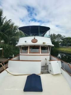 1987 Marine Trader Wide Body "Delicate Balance" photo 2