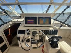 2016 Grady-White 330 Express photo 8