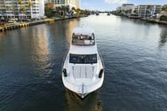 2018 Prestige 520 photo 2