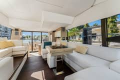 2018 Prestige 520 photo 7