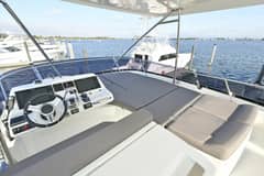 2018 Prestige 560 Fly photo 5