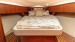 2007 Tiara Yachts 4300 Sovran photo 6