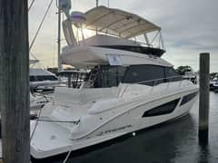 2017 Regal 42 Fly "Blue Skies" photo 9