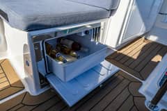2023 Nimbus 405 Flybridge "Endeavour" photo 5