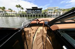 2022 Cruisers Yachts 38 GLS OB photo 9