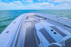 2025 BlackWater 43 Sportfish photo 2