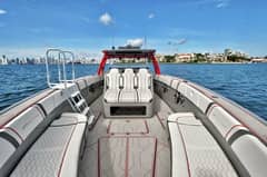 2023 Midnight Express 43 Open photo 7