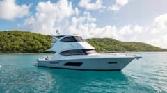 2015 Riviera 53 Enclosed Bridge "Luna" photo 4