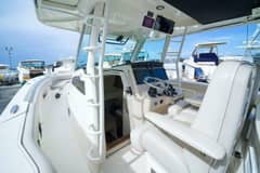 2018 Boston Whaler 380 Outrage photo 7