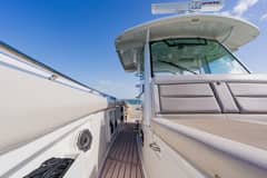 2019 Boston Whaler 380 Outrage photo 8