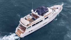 1998 Hatteras Sport Deck photo 4