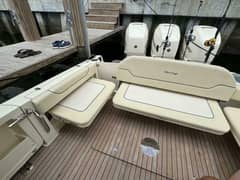2022 Chris-Craft Calypso 35 photo 3