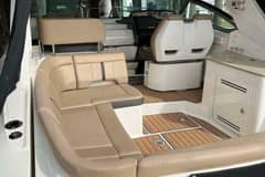 2017 Sea Ray Sundancer 350 photo 2
