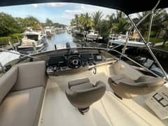 2017 Marquis 500 Sport Yacht photo 7
