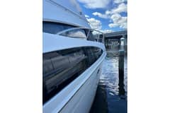 2004 Carver 466 Motor Yacht photo 3