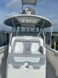 2018 Regulator 41 photo 8