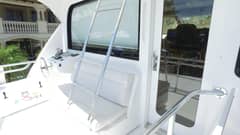 2006 Hatteras 68 Convertible photo 9