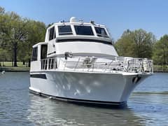 1995 Viking 54 Sports Yacht "INSPIRATION" photo 4
