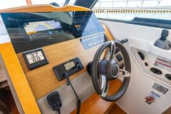 2022 Tiara Yachts 39 Coupe photo 5