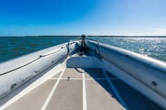 2016 Pursuit OS 385 Offshore photo 7
