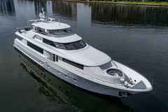 2006 Westport "Lila Cuy" photo 4