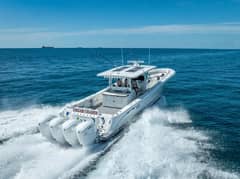 2019 HCB 53 Suenos "DREAM CHASER" photo 3