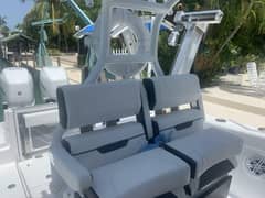 2023 Blackfin 302 CC photo 6