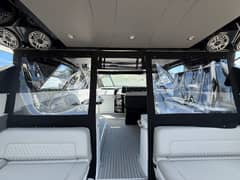 2024 Cruisers Yachts 50 GLS photo 4