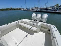 2014 SeaVee 340B "Liquid Therapy" photo 9