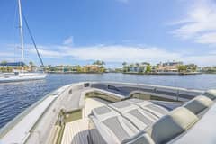2025 Midnight Express 52 Vitesse photo 7