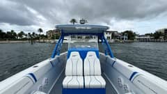 2016 Midnight Express 39S Cuddy photo 4