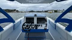 2016 Midnight Express 39S Cuddy photo 3